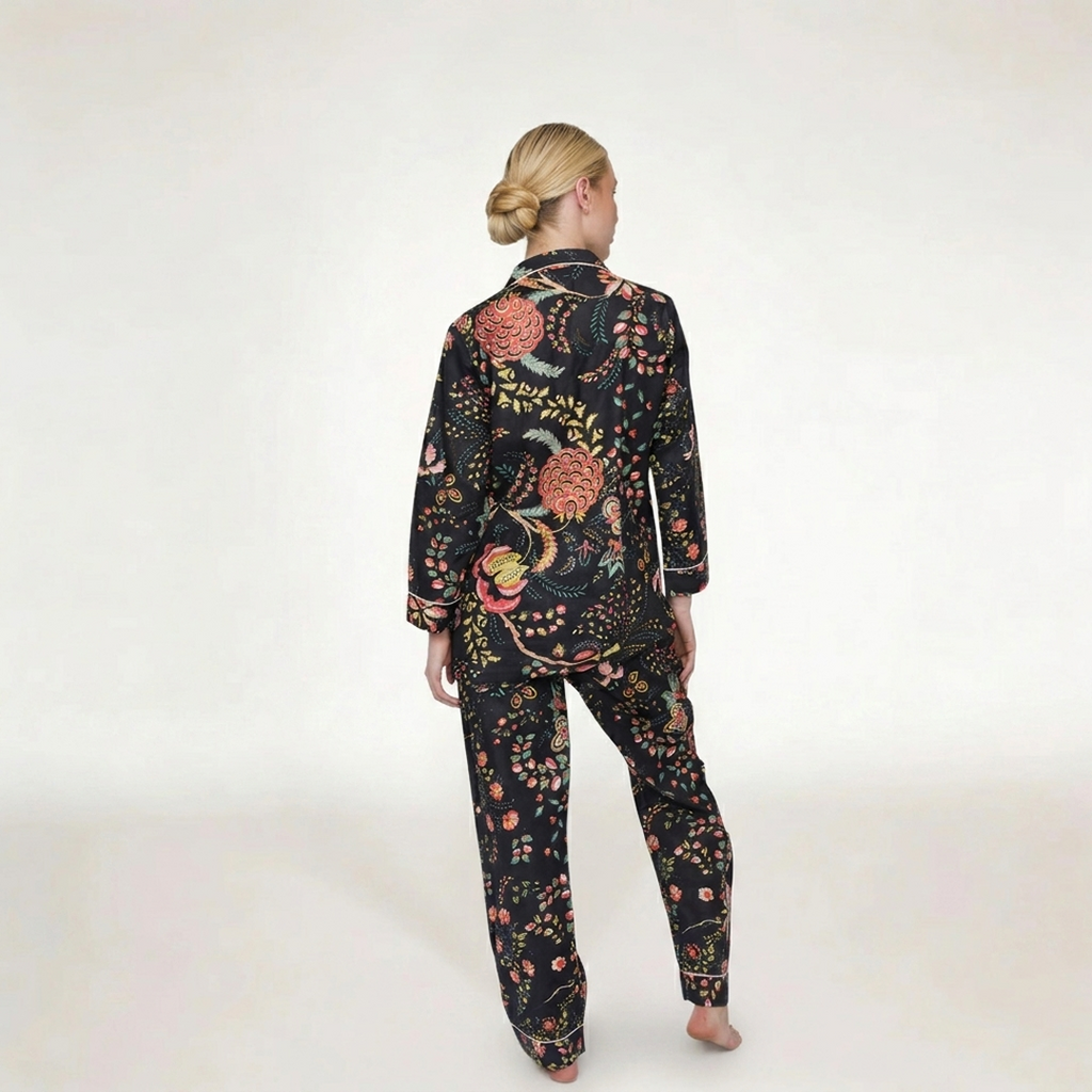 PIJAMA "MIDNIGHT BLOOM"